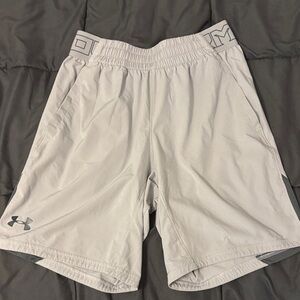 Under Armour Men's Light Gray Athletic Shorts